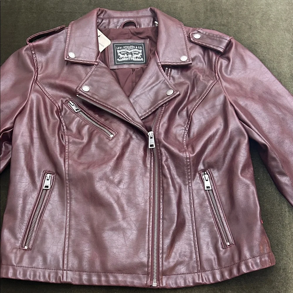 Levi's Women's oxblood color faux leather Jacket - Picture 1 of 15